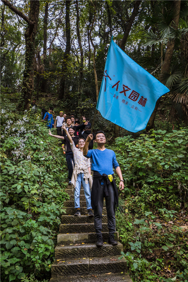 1541747036791225C4B5.jpg 4.jpg